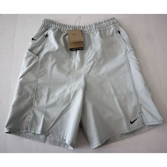 Nike DQ4816-034 Men Sz S-Tall Silver Dri-FIT ADV A.P.S. 7" Versatile Shorts - Picture 1 of 13